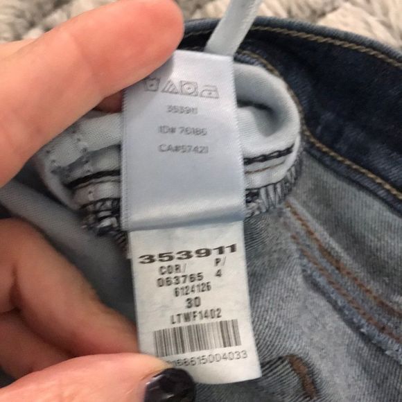 LOFT medium wash jeans - Picture 4 of 7